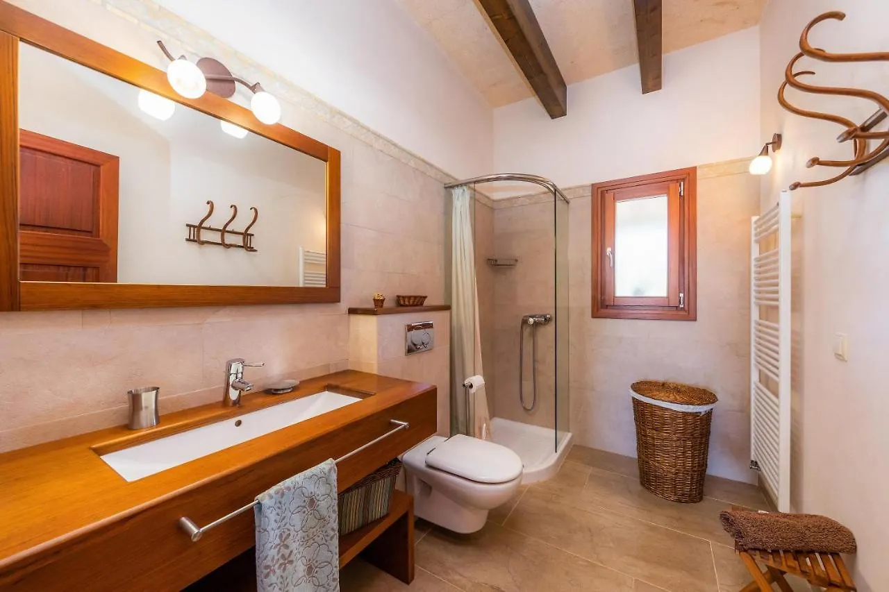 Villa Finca Can Simonet Santanyi Spain